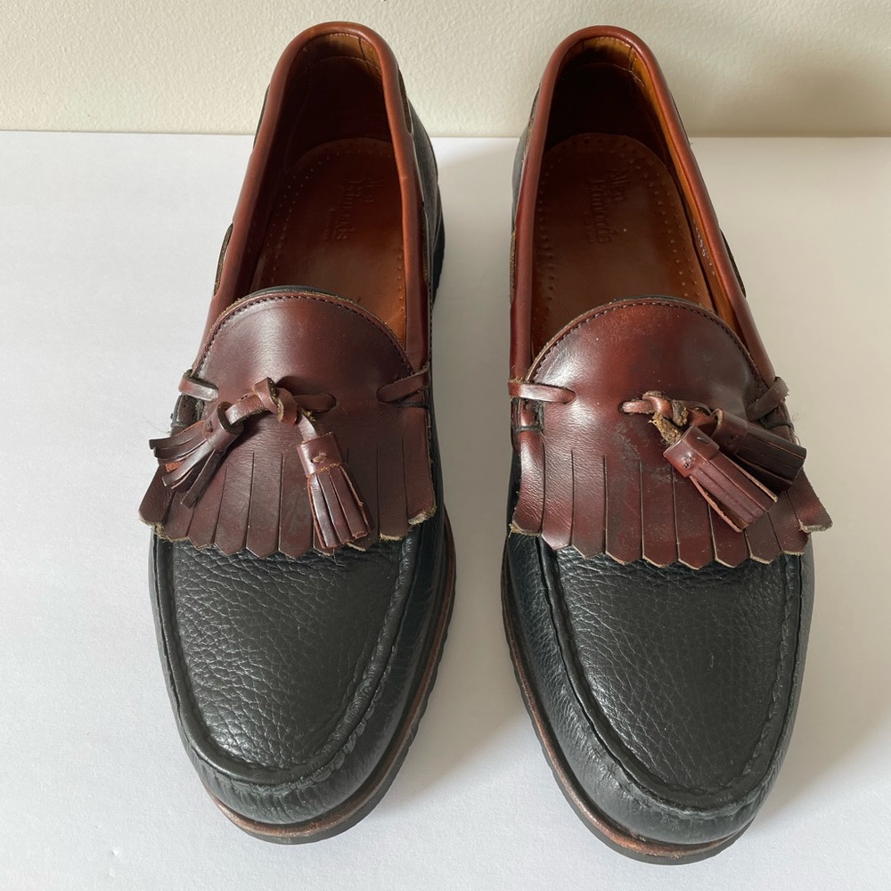 New Allen Edmonds Nashua Kiltie Tassel Loafer. Size 9.5 D